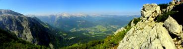tags: Paisagem,natureza,montanhas,azul

Kehlsteinhaus (Ninho da Águia), Berchtesgaden, Alemanha