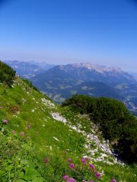 tags: Paisagem,natureza,montanhas,azul

Kehlsteinhaus (Ninho da Águia), Berchtesgaden, Alemanha