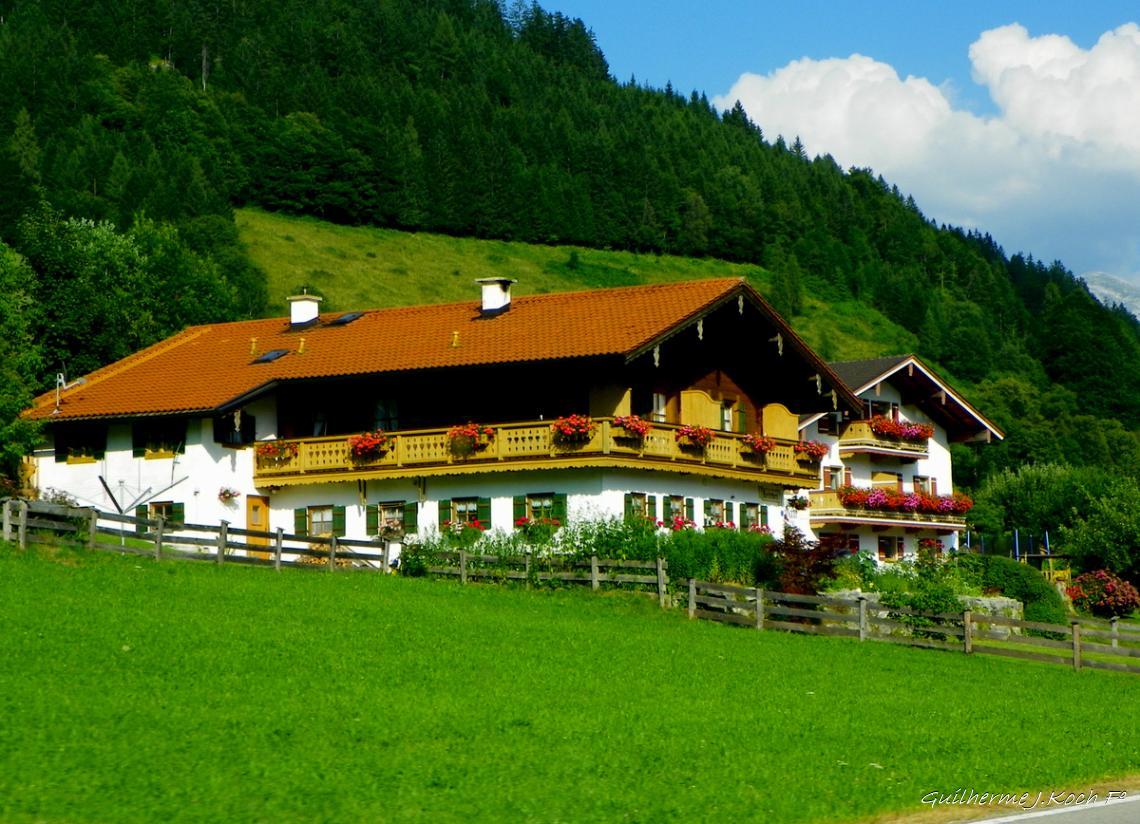 tags: Arquitetura,verde

Sch&ouml;nau, Alemanha