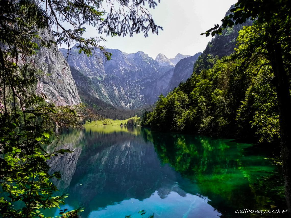 tags: lago,montanhas,verde,agua,natureza,floresta

K&ouml;nigssee, Sch&ouml;nau, Alemanha