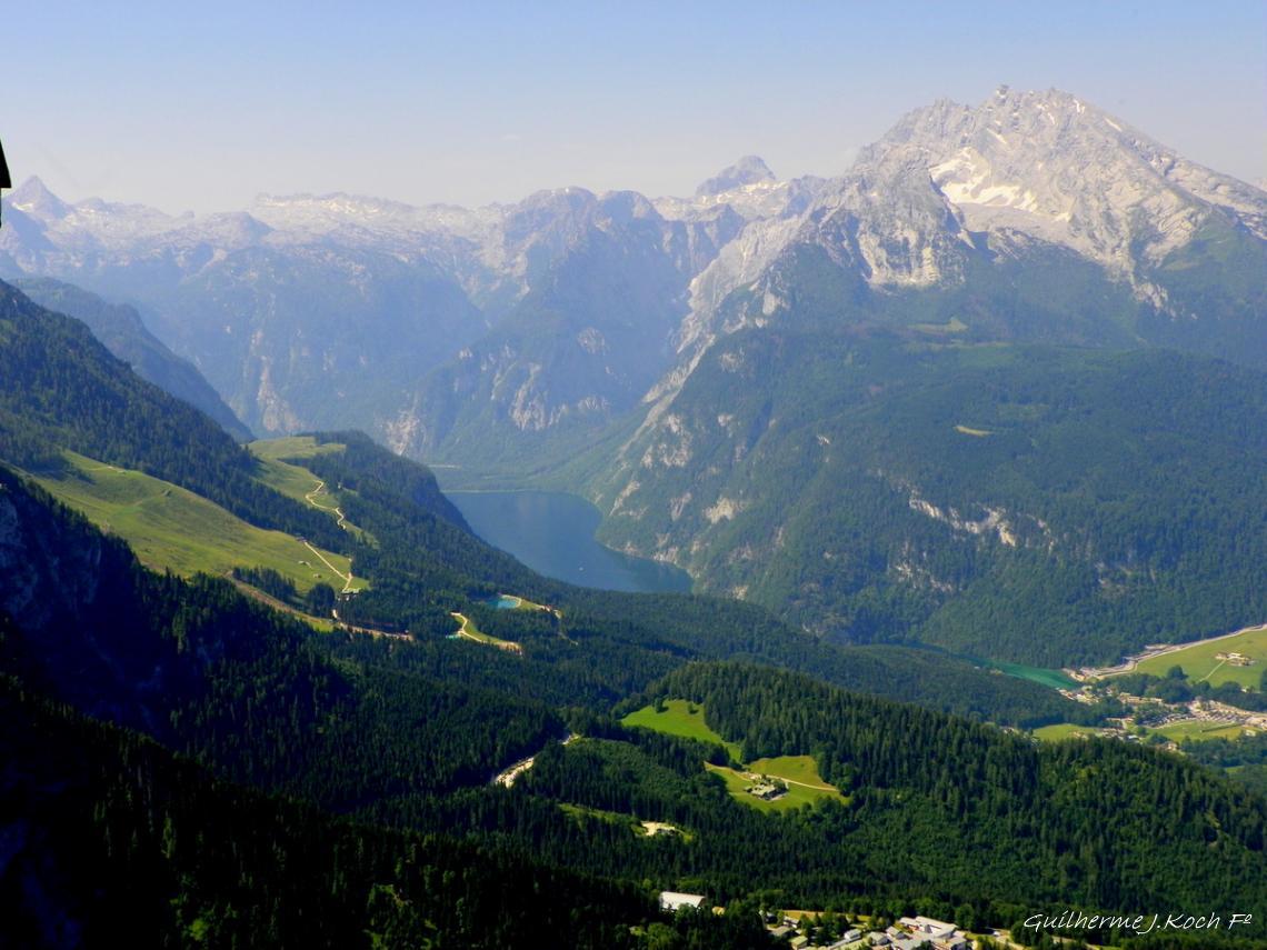 tags: paisagem,natureza,montanhas

Kehlsteinhaus (Ninho da &Aacute;guia), Berchtesgaden, Alemanha