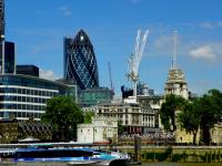 tags: Arquitetura,urbano,rio,barco,prédios

Prédios as margens do Rio Thames, Londres, UK