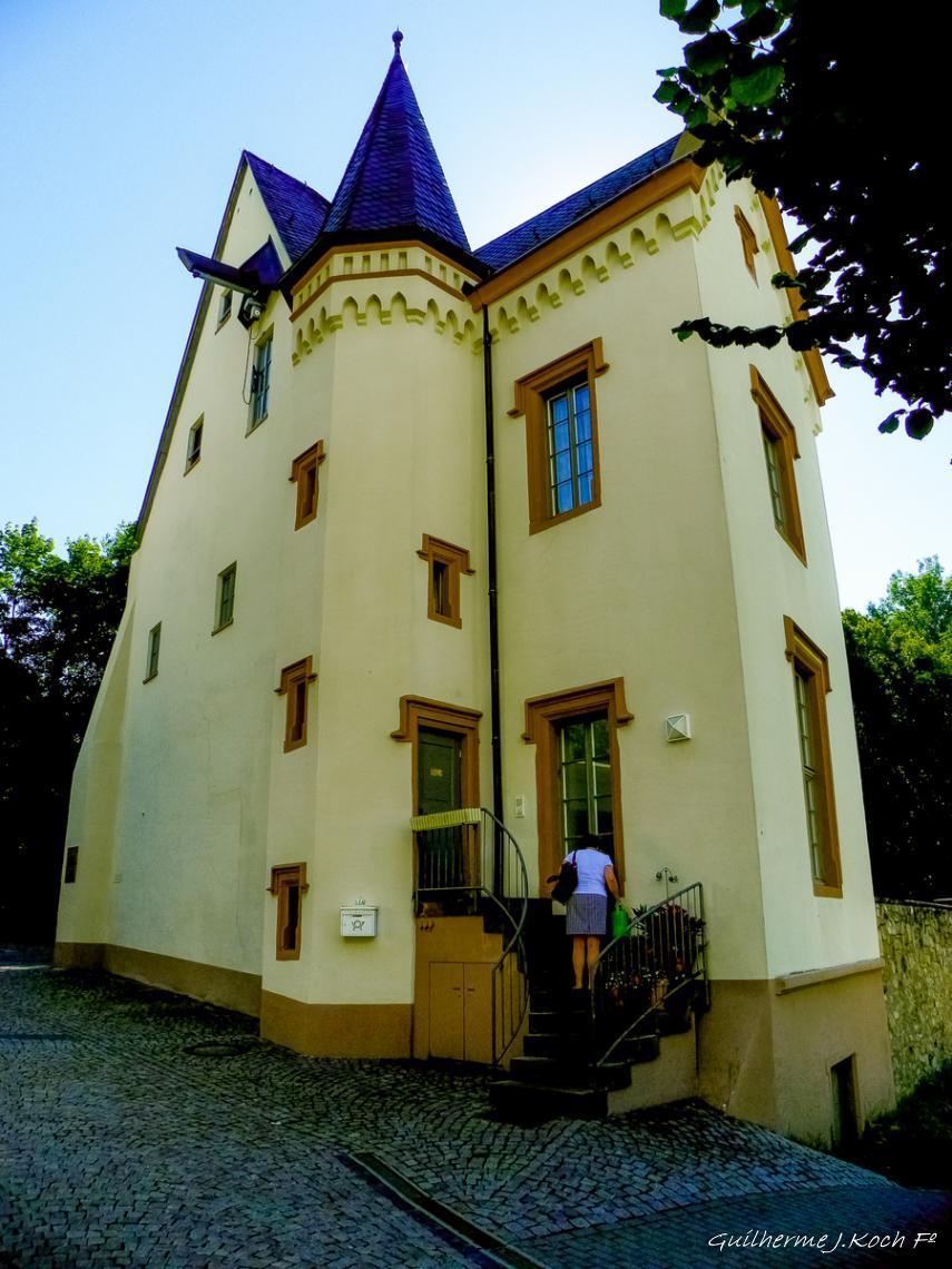 tags: Arquitetura,hist&oacute;ria

Prefeitura de Heusenstamm Alemanha