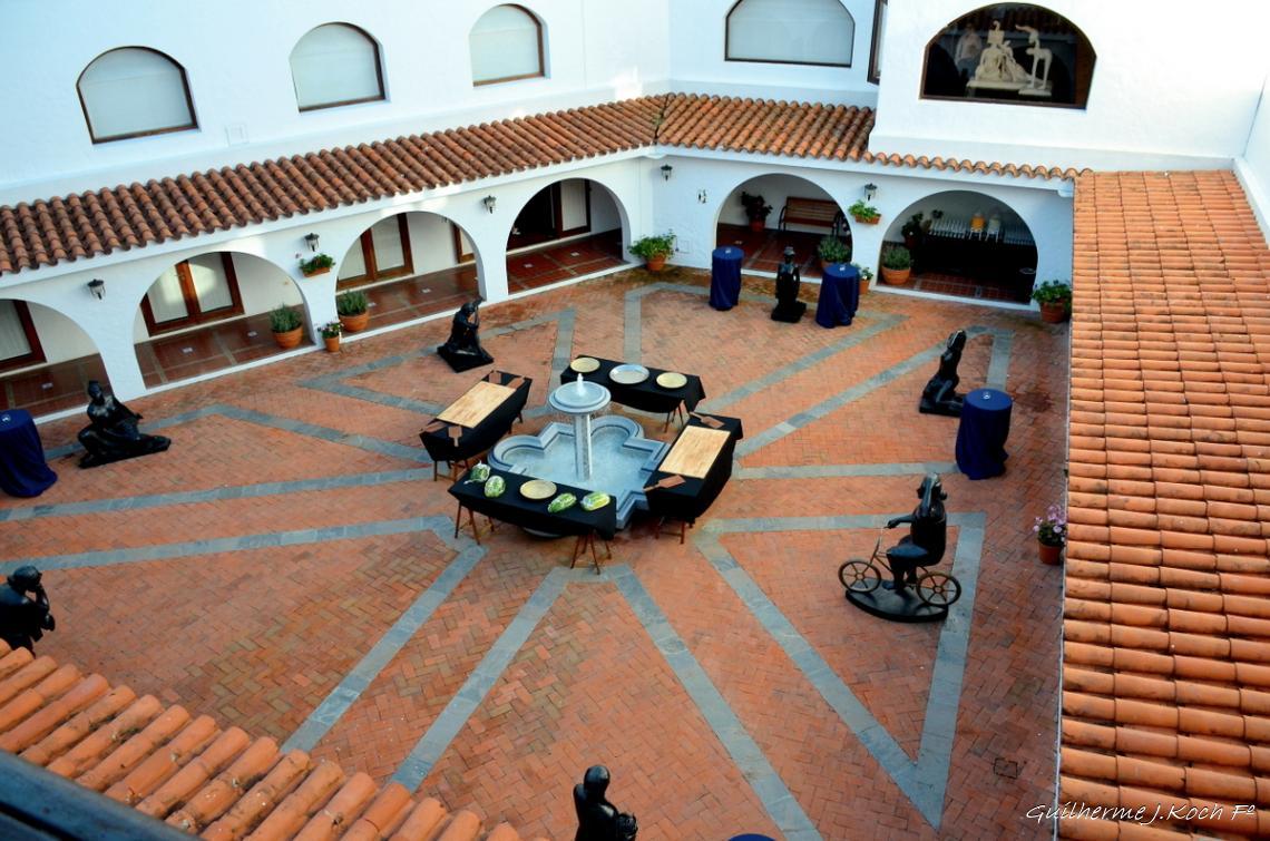 tags: museu,arte

Museu Ralli, Punta del Este,  Maldonado, Uruguai