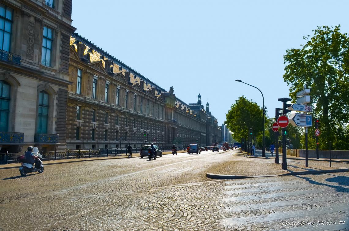 tags: 

Pont du Carrousel, Paris