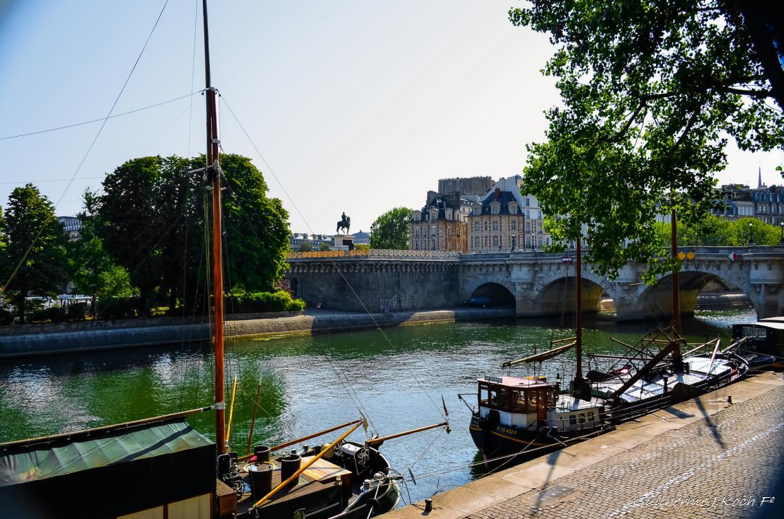 tags: 

Margens do Rio Sena, Paris