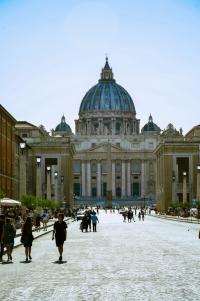 tags: 

Basílica de São Pedro, Cidade do Vaticano