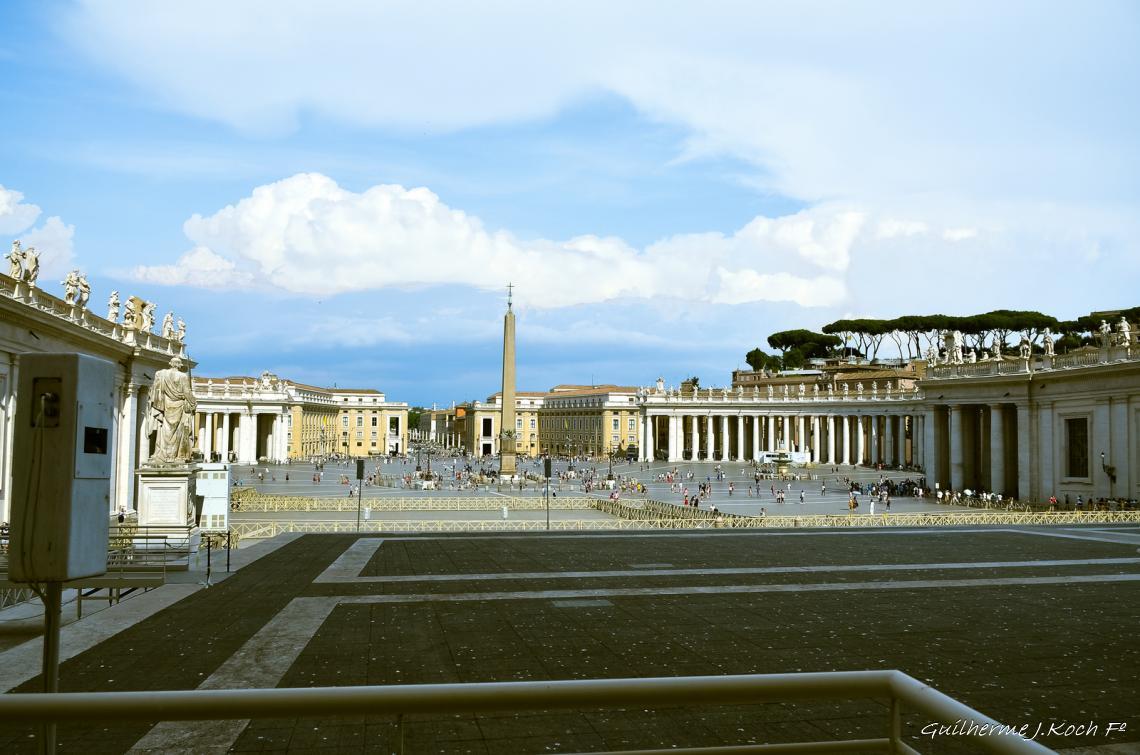 tags: 

Pra&ccedil;a de S&atilde;o Pedro, Cidade do Vaticano