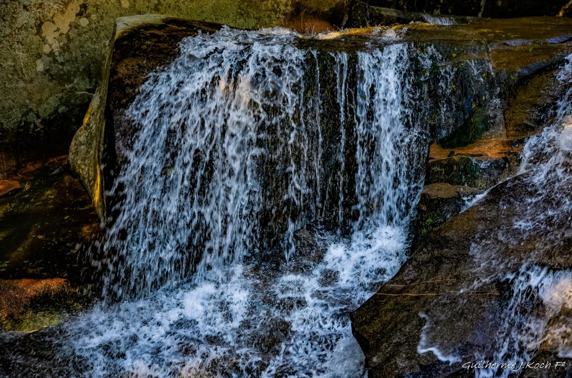 tags: natureza,paisagem,mata,cascata

Ch&aacute;cara do forte - Ca&ccedil;apava do Sul - RS - Brasil