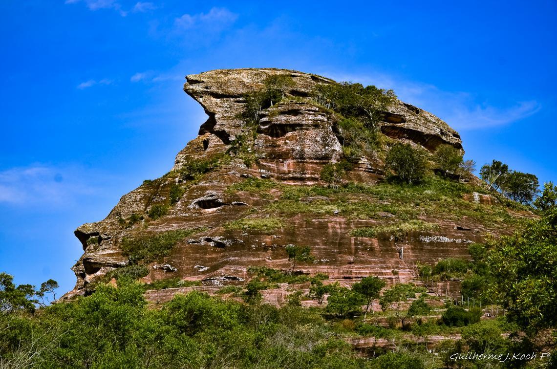 tags: natureza,paisagem,mata,morros,Geomonumentos

Geomonumentos de Ca&ccedil;apava do Sul - RS - Brasil