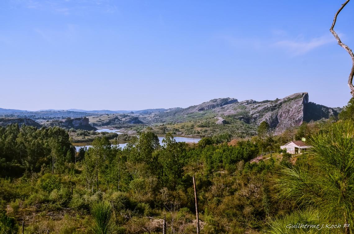 tags: natureza,paisagem,mata,morros,Geomonumentos

Geomonumentos de Ca&ccedil;apava do Sul - RS - Brasil
